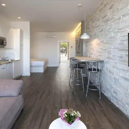 Good Duke By Egona Apartment